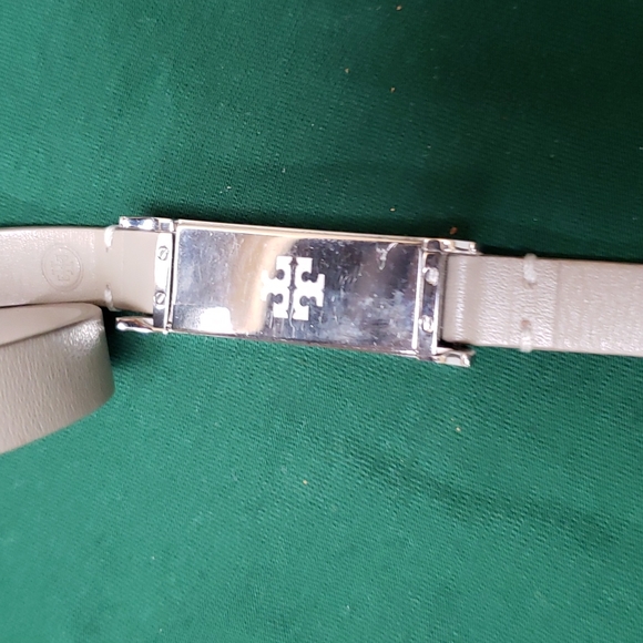 Tory Burch Fitbit Silver Bracelet - Picture 4 of 4